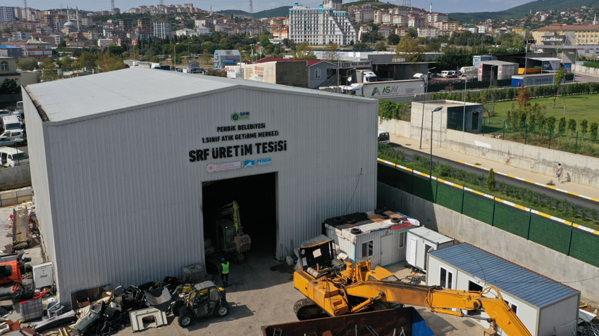 Pendik'te atıklar SRF Tesisi’nde ekonomiye kazandırılıyor