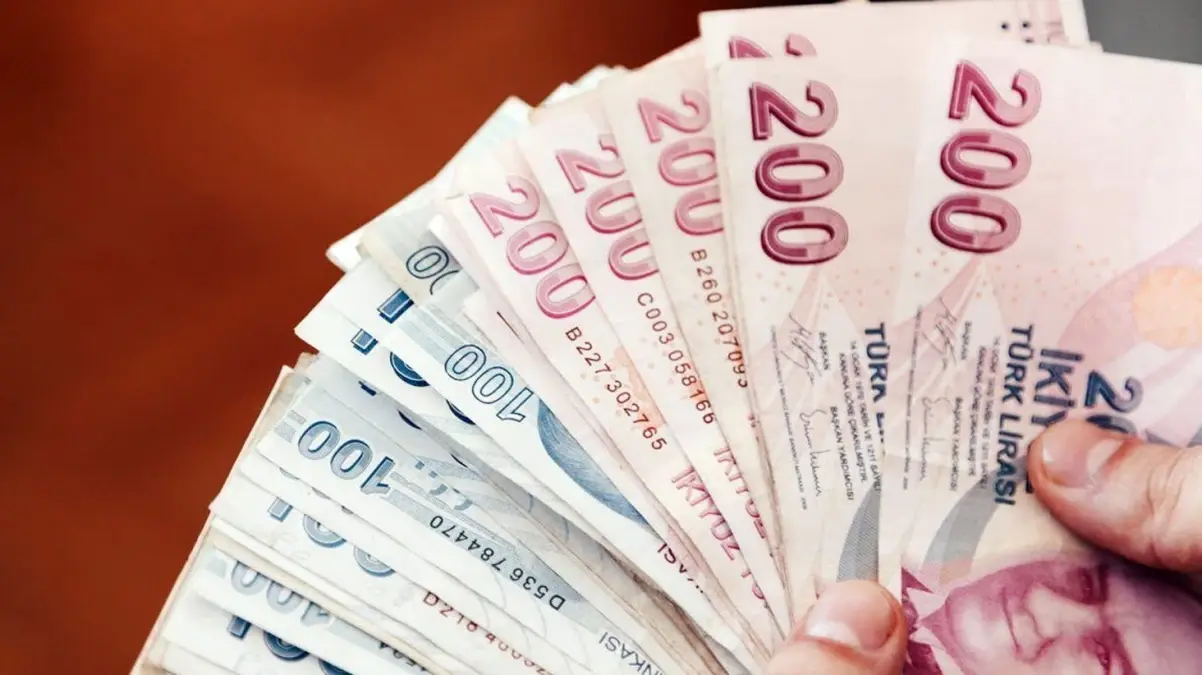 Milyonlarca çalışanın gözü asgari ücrette