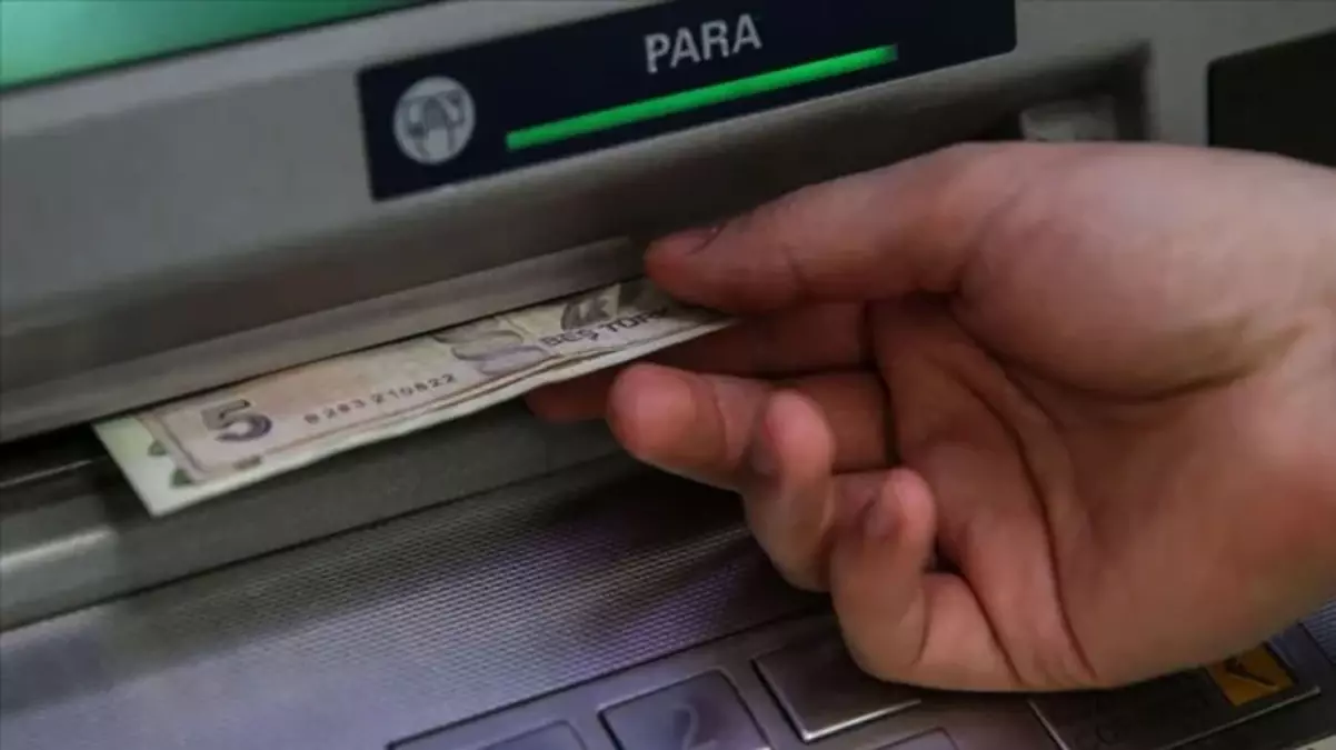 Bankaların komisyonları vatandaşı isyan ettirdi