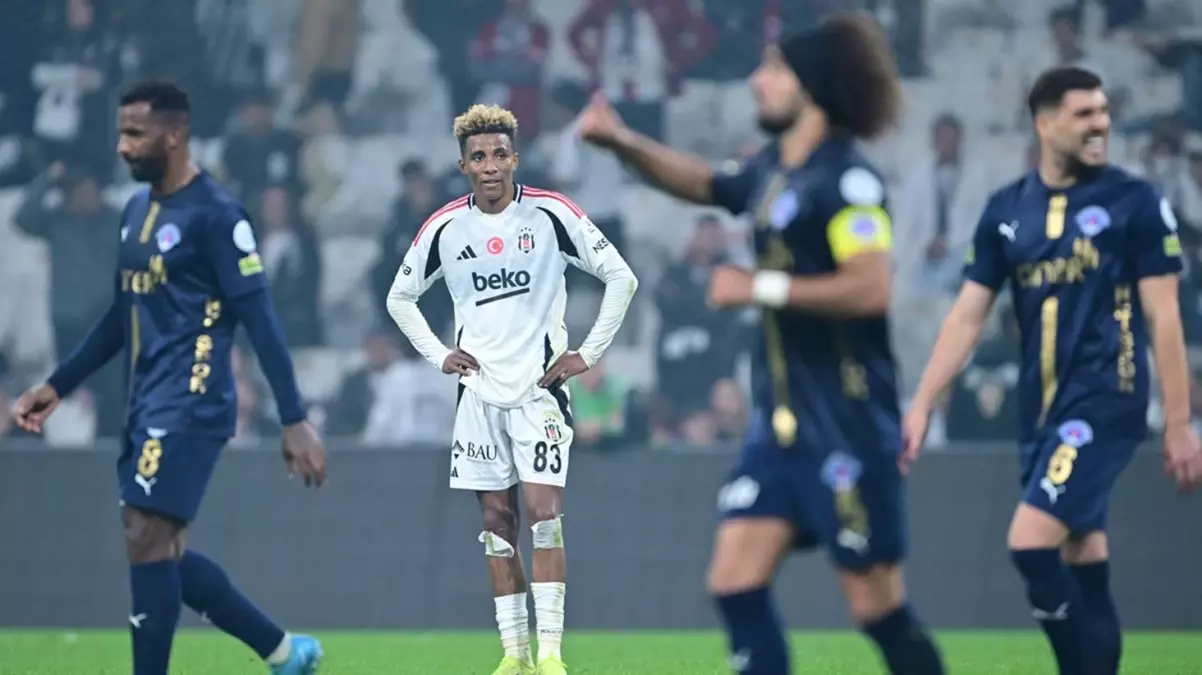 Beşiktaş Kasımpaşa'ya sahasında 3-1 yenildi
