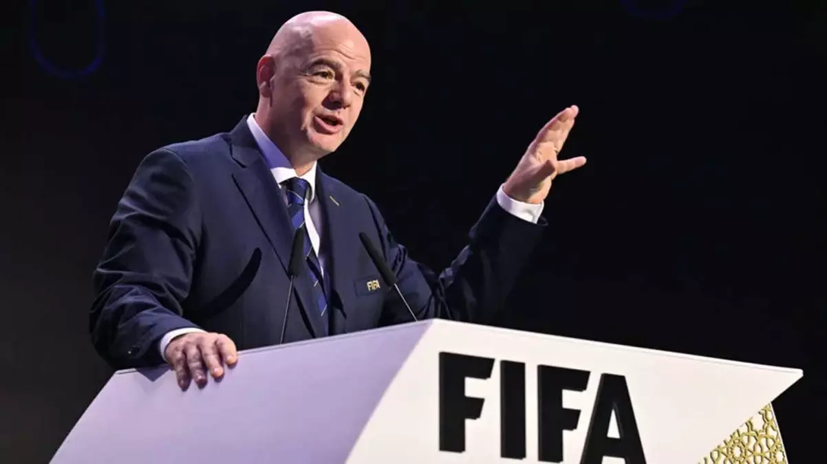 FIFA'dan futbol tarihine geçecek karar