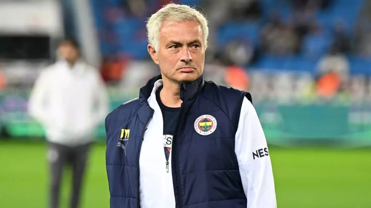 Mourinho'dan Galatasaray'a olay sözler!