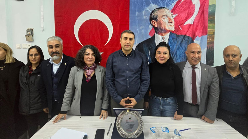Kartal Gümüşhaneliler'den Şefik Garip'e güvenoyu