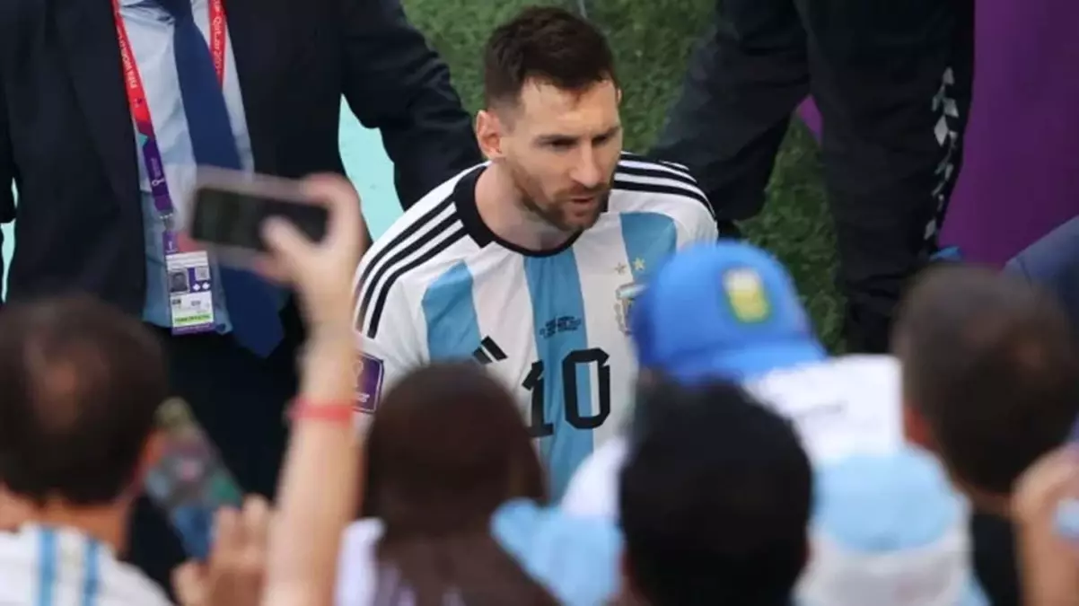 Lionel Messi'nin formasını yasakladılar