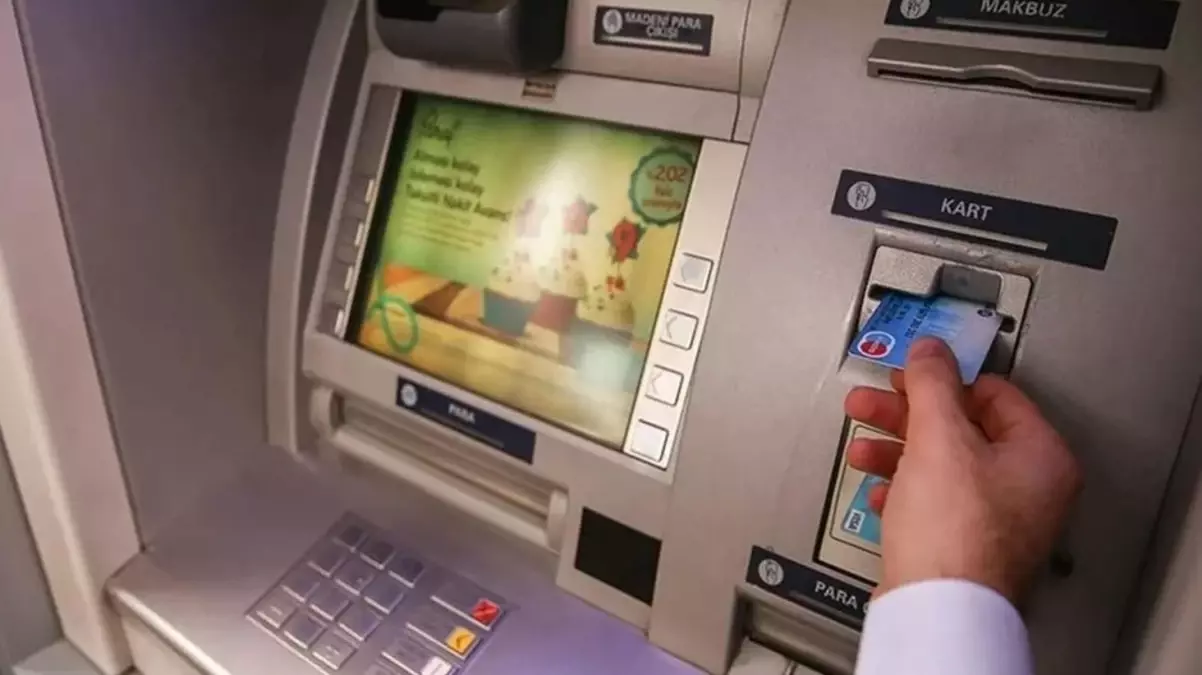 ATM'lerde yeni nakit çekim dönemi