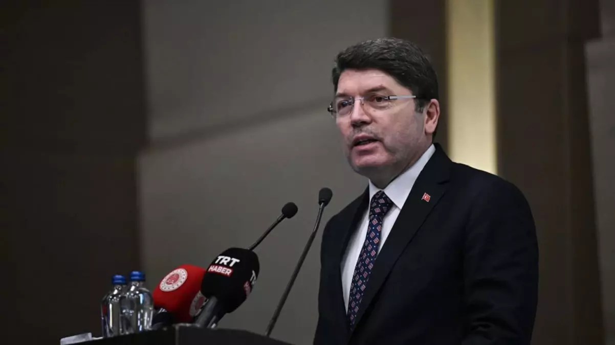 Çocuklara özel internet hizmeti mi geliyor?