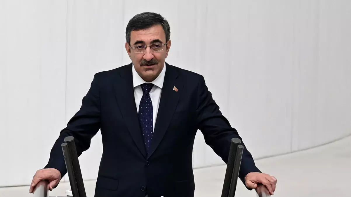 Cevdet Yılmaz'dan asgari ücret açıklaması