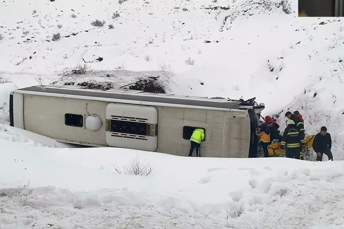 Erzincan ve Kartal'ı yasa boğan kaza!