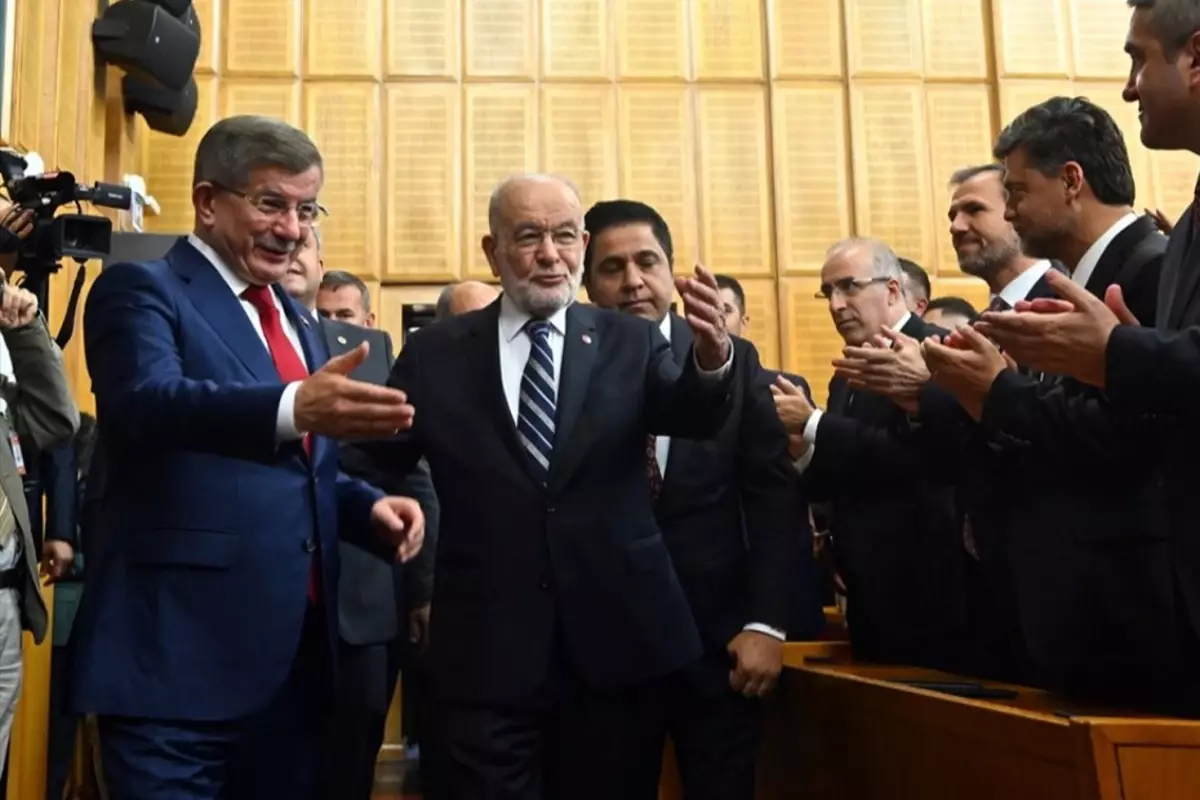 Gelecek-Saadet grubundan yeni formül