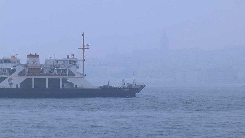 Sis İstanbul'u esir aldı