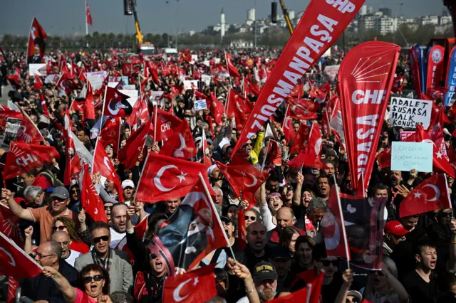 CHP Maltepe'de miting düzenledi