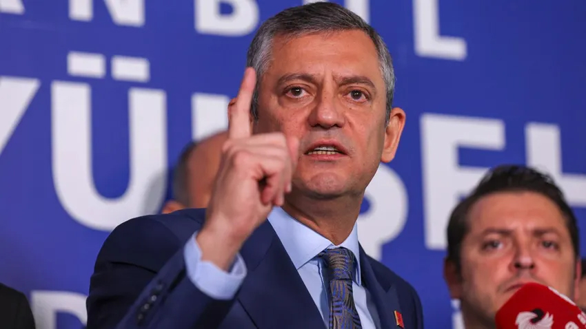 Özgür Özel'den asgari ücrete tepki