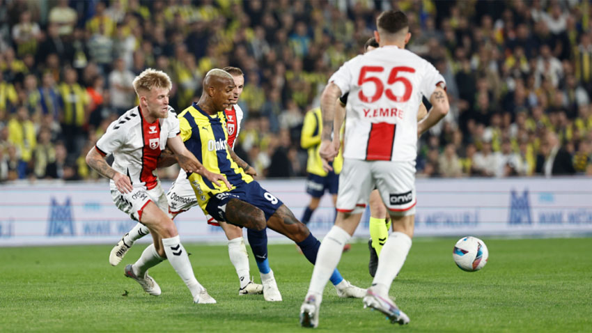 Fenerbahçe'de Anderson Talisca hayal kırıklığı!