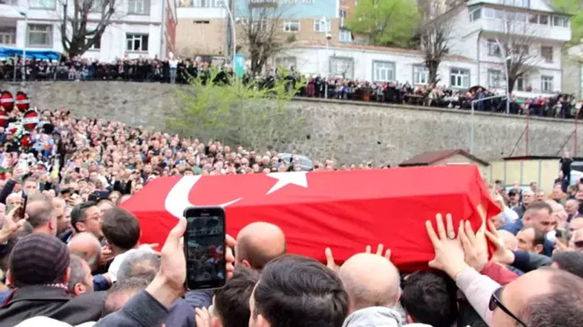 Volkan Konak Trabzon'da son yolculuğuna uğurlandı