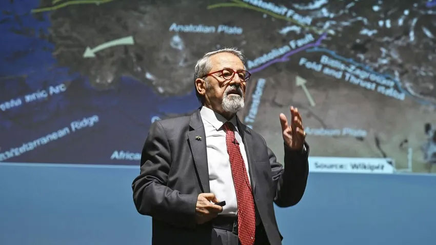 Naci Görür'den korkutan açıklama
