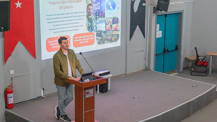 Ceyhun Şenkal'dan üniversitelilere tavsiyeler