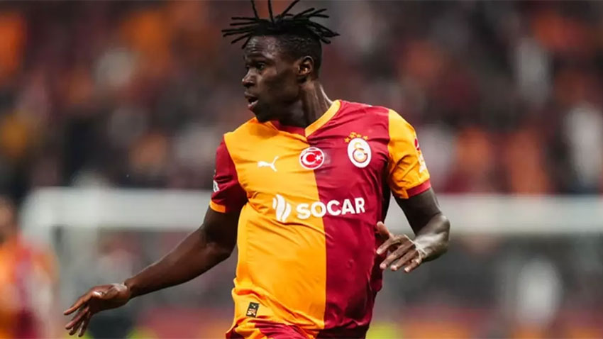 Galatasaray'da Singo sakatlandı, Davinson cezalı