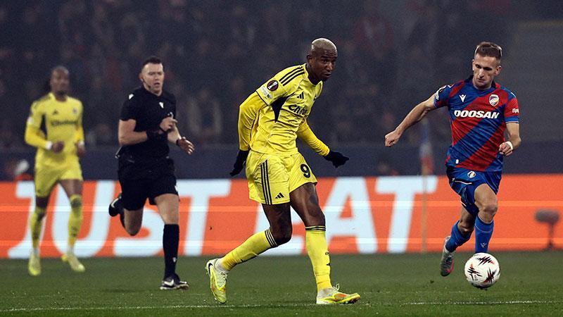 Fenerbahçe Viktoria Plzen'e takıldı