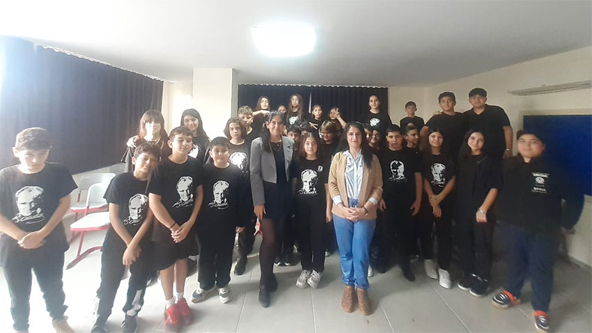 Bir gün uzayı keşfedecek kişi belki sensin