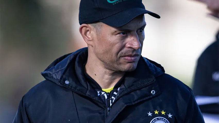 Alex de Souza'nın görevine son verildi