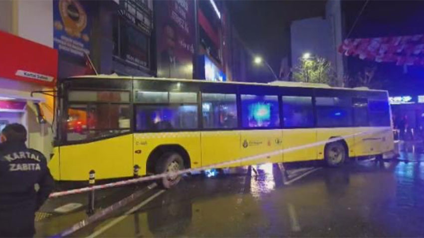 Kartal’da İETT otobüsü binaya girdi; 6 yaralı