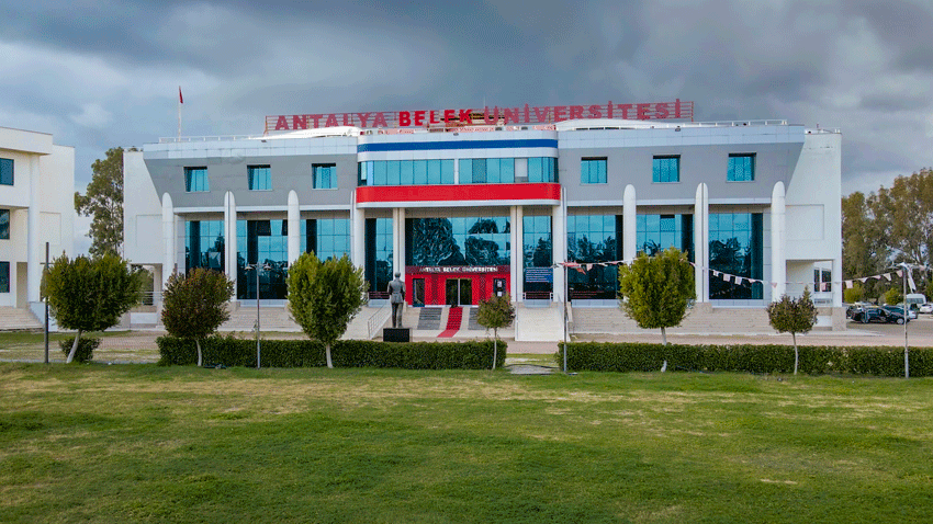 Antalya Belek Üniversitesi'nden ÜNİDES başarısı