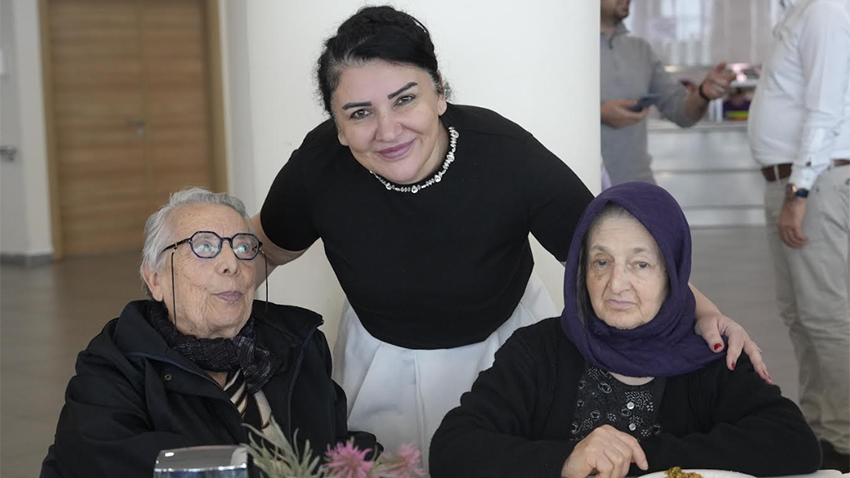 Dilek Kars "Büyüklerimiz en büyük önceliğimiz"