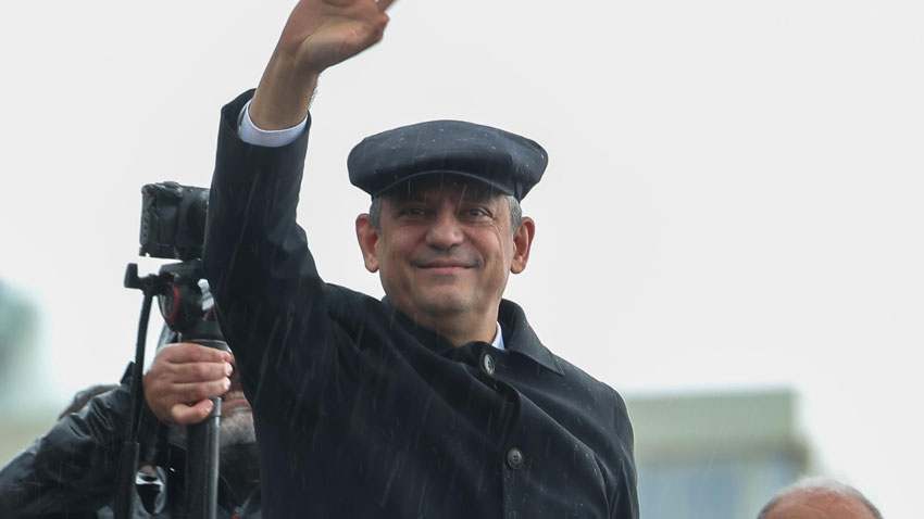 Özgür Özel: Ne Ömer'i ne Ekrem'i veririz