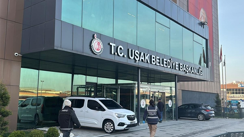 CHP’li Uşak Belediyesi'ne operasyon