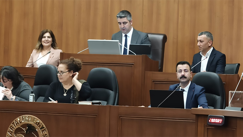 Kartal Belediye Meclisi’nde yeni görev dağılımı