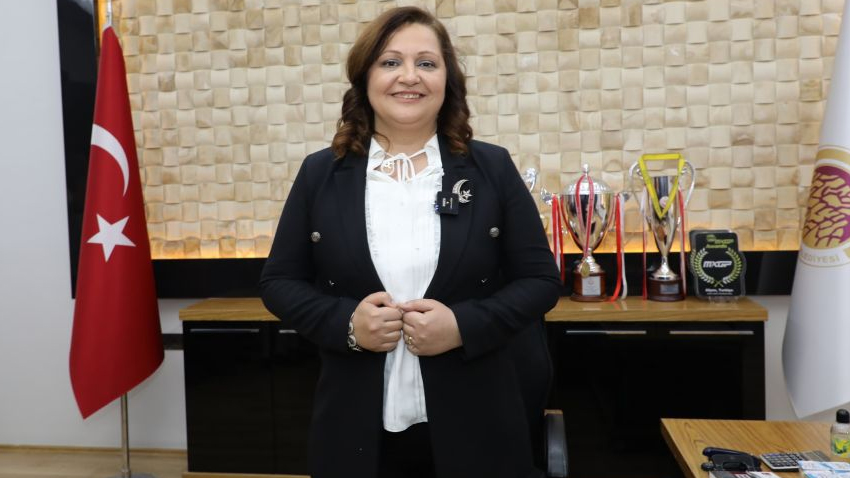 AK Parti'de belediye geçişleri krizi!