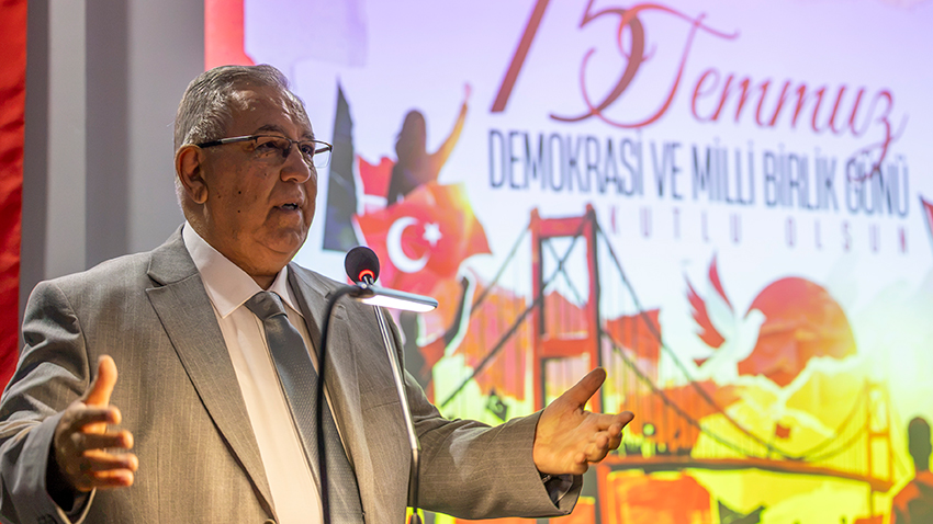 Rektör Kuzu'nun 15 Temmuz gözyaşları