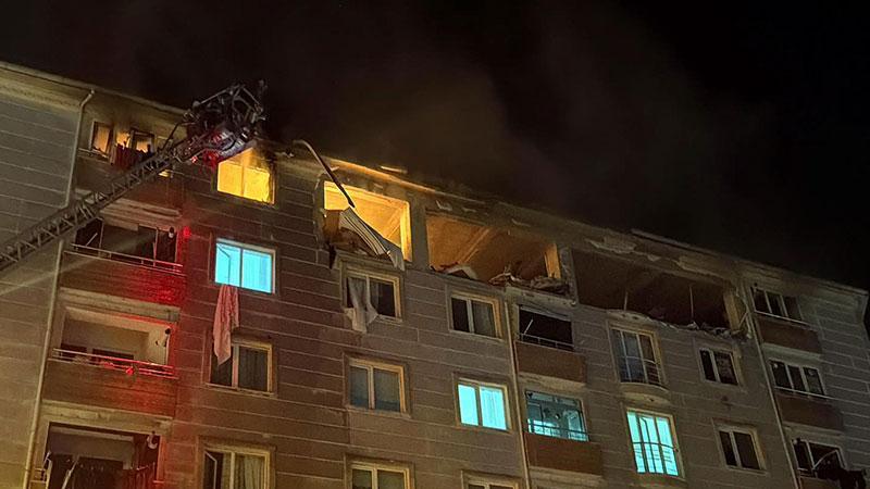 Çorlu'da apartman dairesinde patlama: 2 ölü