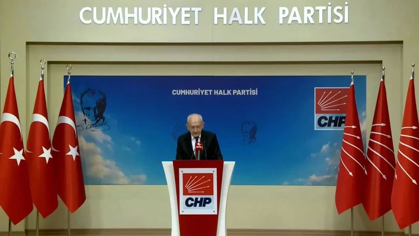 Kılıçdaroğlu Özgür Özel'in tüm izlerini siliyor