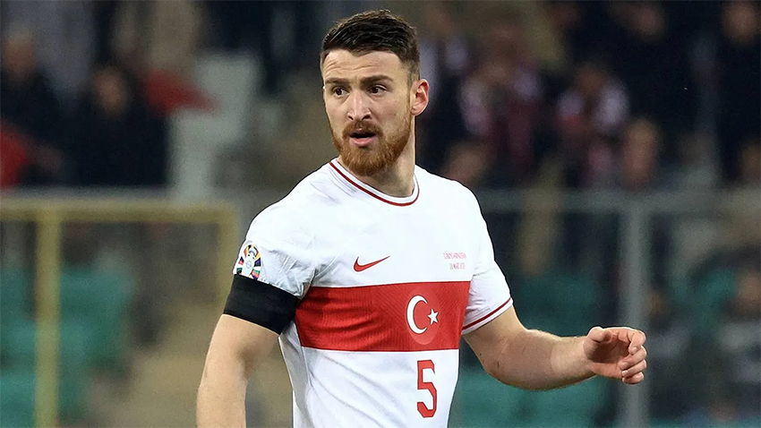 Beşiktaş milli futbolcu Salih Özcan'ı açıkladı