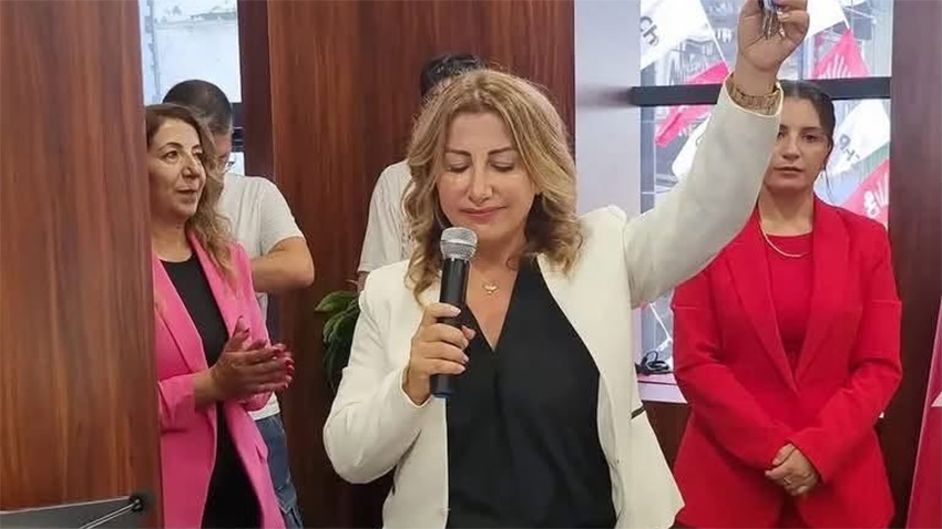 Gülşen Neşe Büklü'ye sevgi seli