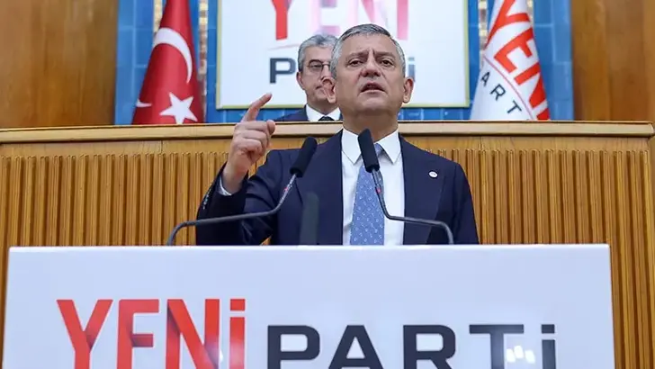 Özgür Özel Erdoğan'a 800 bin TL ödeyecek