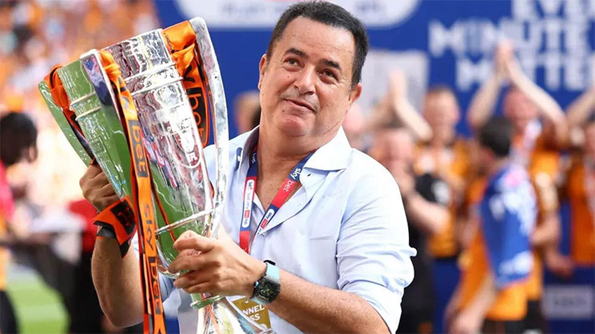 Acun Ilıcalı Hull City'ye 19 transfer yaptı